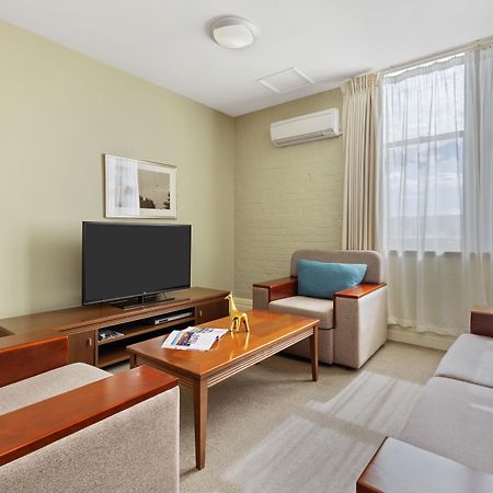 Launceston Central Apartment Hotel Official Exteriér fotografie